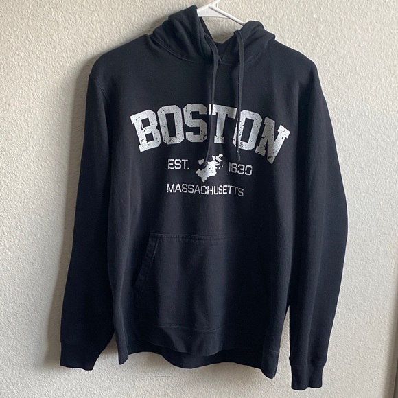 Port and Company Other - Men’s Black Boston Graphic Hoodie (NWOT)